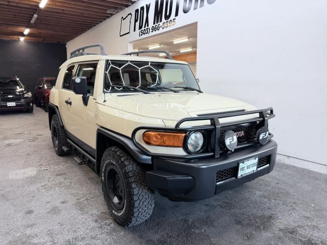 toyota fj cruiser 2010 JTEBU4BF2AK072079 image toyota fj cruiser 2010 JTEBU4BF2AK072079 image